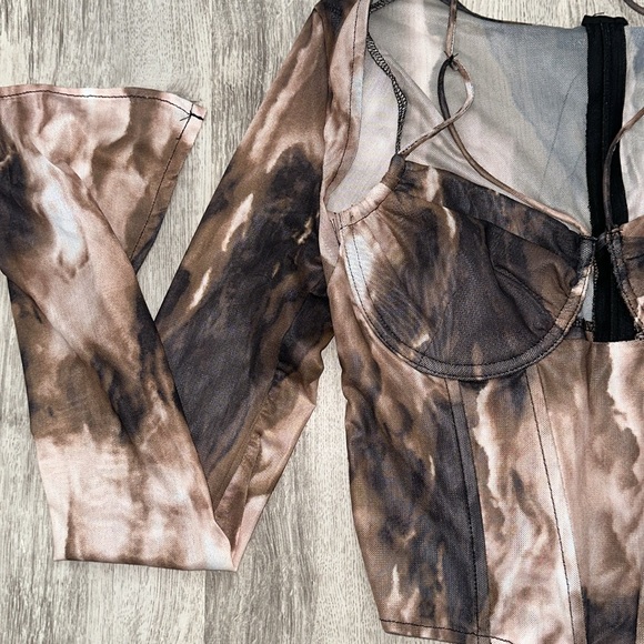 Mesh corset top - Picture 3 of 4